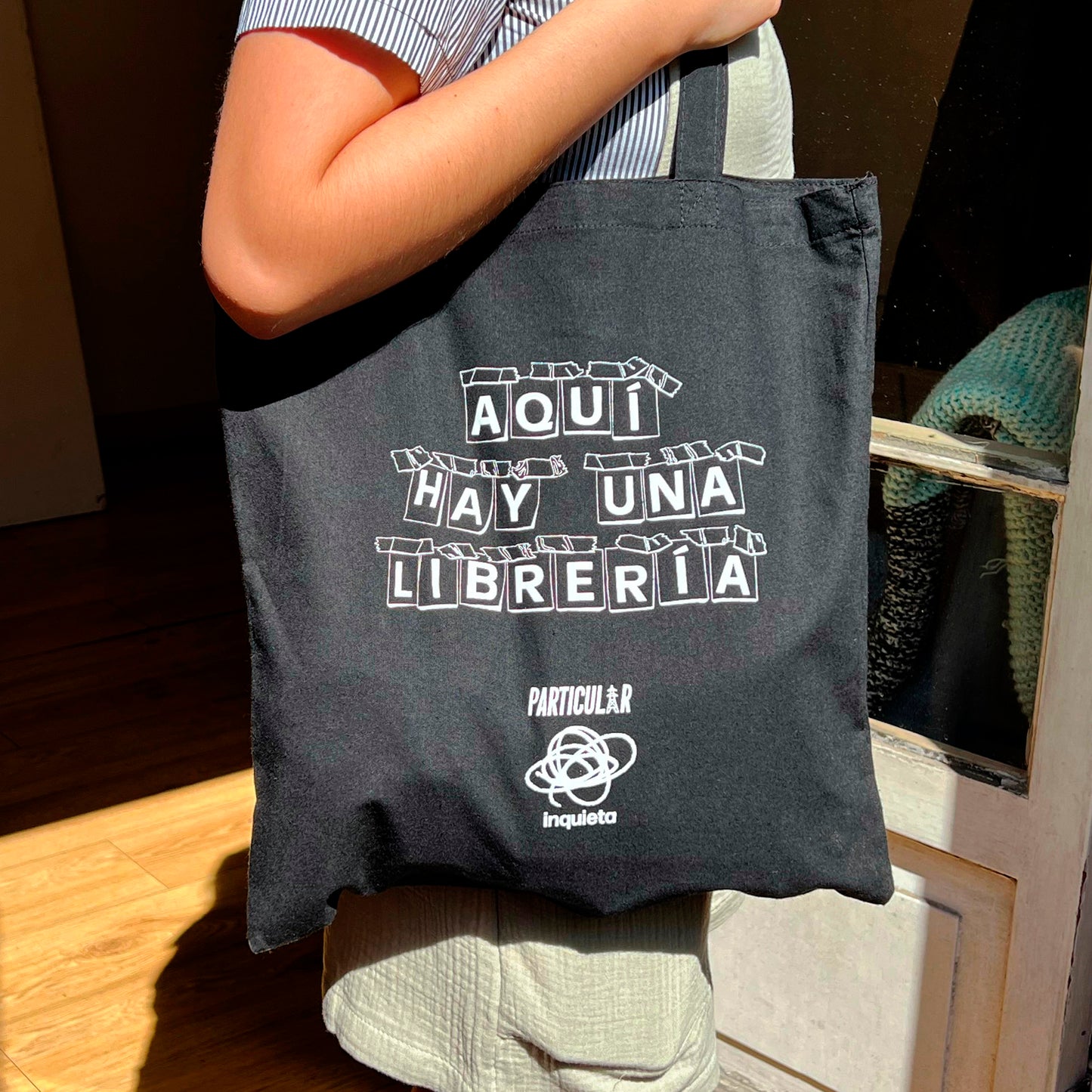 TOTE BAG INQUIETA LIBRERIA x PARTICULAR