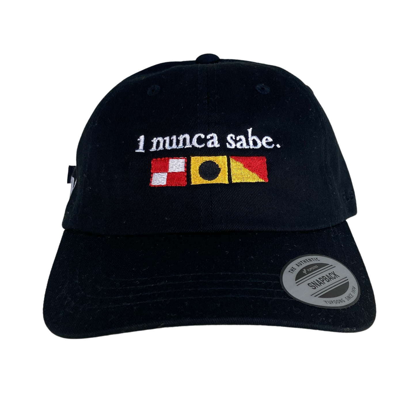 CAP FLEXFIT NEGRO "1 NUNCA SABE"